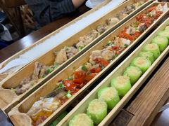 -胡须哥网红竹筒菜