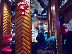-左庭右院鲜牛肉火锅(金山万达店)