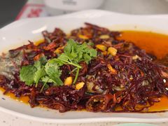 -巧克力渔家.小船海鲜胶东菜(万平口店)