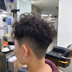 -发源地HAIR SALON