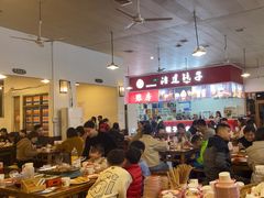 -冶建镜子·老南昌大排档·江西虾王(总店)