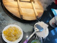 -鱼窝棚柴火铁锅炖(富山屯店)