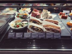 -星巴克臻选(上海合生汇1F店)