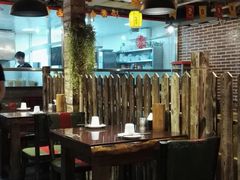 大堂-三个大叔东北烧烤·砂锅菜(西三旗店)