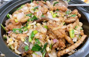Stir-fried Chicken and Shrimp Pot