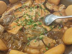 胶东鱼锅贴饼子-山东宾馆·齐鲁苑餐厅