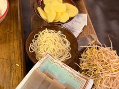 -山城棒棒军手作火锅·天花板手撕水牛鲜毛肚(北京店)