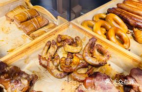 Eight Treasures Chicken Neck