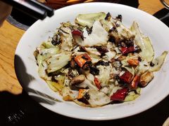 红薯叶炒包菜-吃饭皇帝大土家民族菜(正大广场店)