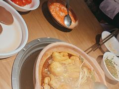 -蔡婶牛腩牛杂煲(长安万科店)