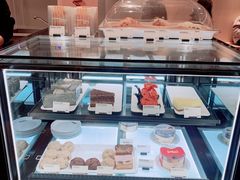 面包甜点陈列柜-Seesaw Coffee(西岸凤巢店)