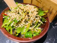 青椒擂皮蛋-云海肴云南菜·蒸汽石锅鱼(青岛万象城店)