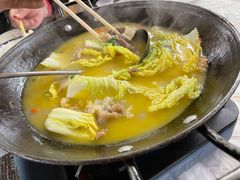-霄汉牛三鲜湖北砂锅菜(万松园2店)