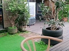 -冰冰龙虾·江湖菜·花园江景餐厅