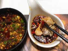 -洪氏嗨捞·猪肚鸡火锅(阳光天地店)