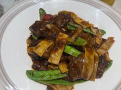 酸笋炒猪肝-阿忠食坊大排档·20年老店(万象城店)