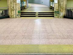 -建国门(地铁站)