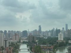 -上海龙之梦万丽酒店