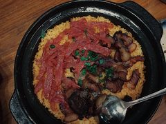 正宗广东腊肉煲仔饭-馬蘭花開(车站大道店)