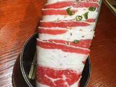-喜牛烧肉酒场·黑金店(威高广场店)