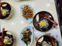 -服务大楼冷面(延大店)