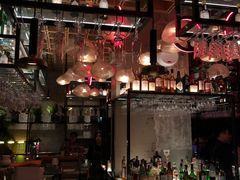 -FOUR PLAY BAR