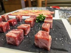 -黑牛の場烤肉(摩天活力城店)