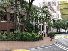 -香港大学
