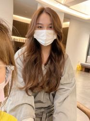 -C-18 SALON