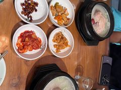 -长寿参鸡汤(朝韩风情街店)