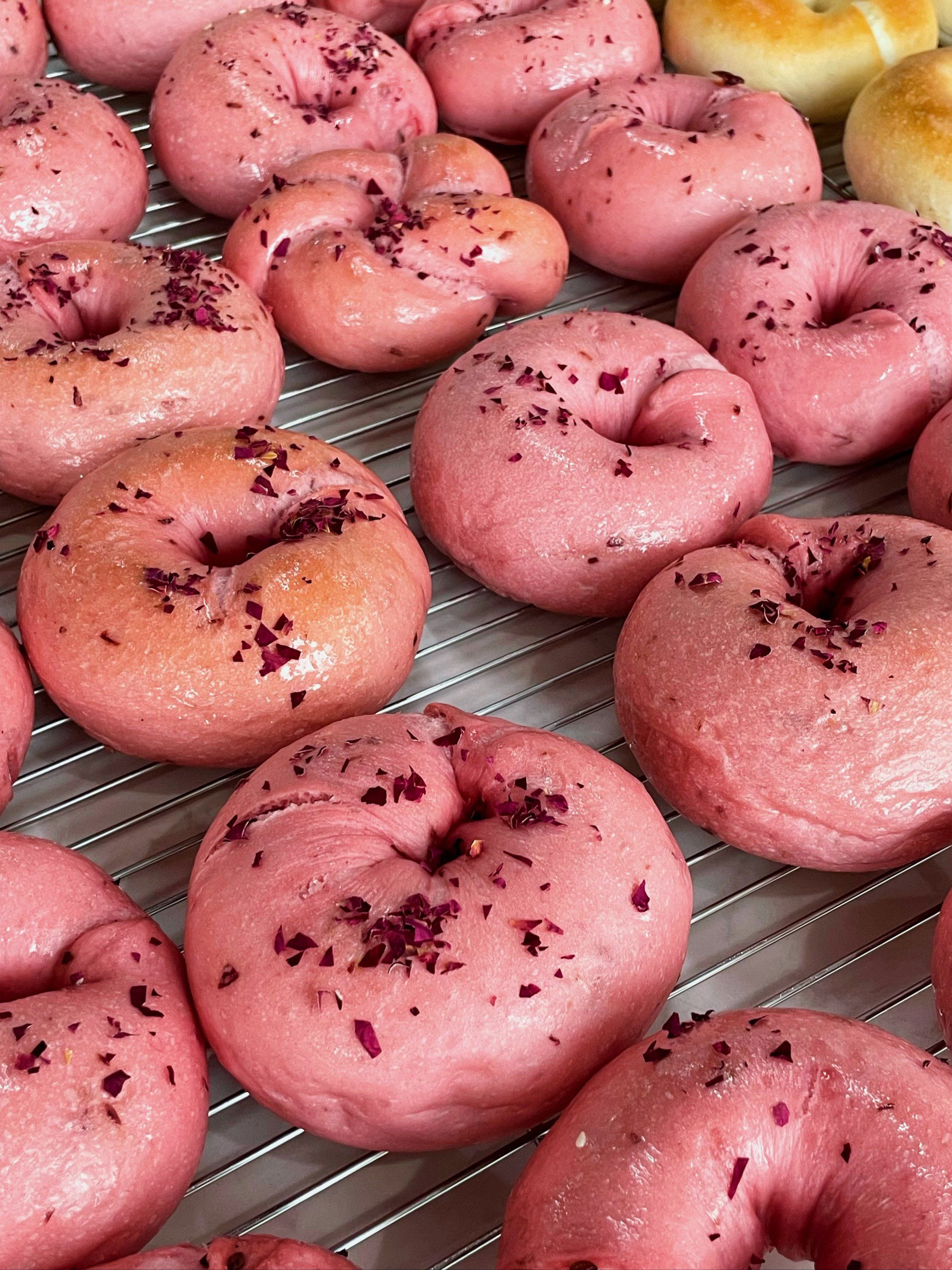 新鲜出炉的贝果