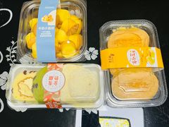 -金色麦甜糕点(面包.蛋糕.华苑店)