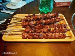 -东口码头·烧鸽子·鱼头泡饼·地方菜(金鹰悦城店)