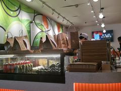 -油梨树 AVOCADO TREE(亮马桥店)