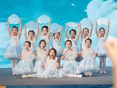 -吉的堡幼儿园(复地花屿城分园)