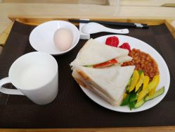 -海豚湾高端月子会所(黄浦店)