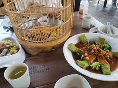 -花溪雨·森林餐厅(石基店)