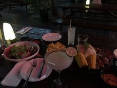 -Pistolera Mexican Cantina女枪手墨西哥餐厅(碧云路店)