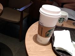 -星巴克(汾阳路店)