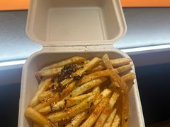 油泼辣子薯条-前进5路汉堡炸鸡(汉街skp店)