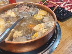 -牛村来人潮汕牛肉火锅(西单店)
