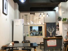 大堂-九点小吃·安吉特色