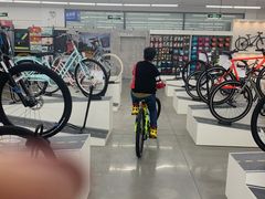 -迪卡侬(顺峰山店)