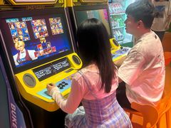 -不可思议减压馆·解压博物馆·摔碗发泄·团建定制