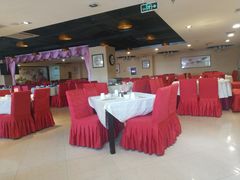 大堂-金杏·粘卷子 烤鸭 农家菜