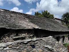 -高荡千年布依古寨旅游景区