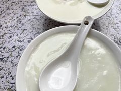 驰名双皮奶-沙湾姜埋奶(兴新包店)