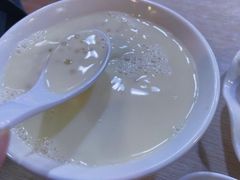 豆浆配西米露-兄弟深夜豆浆