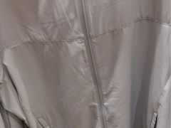 -优衣库(郑州丹尼斯大卫城店)