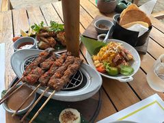 -三亚艾迪逊酒店·海滩烧烤 BARBACOA·现场乐队·浪漫晚餐·烧烤海鲜